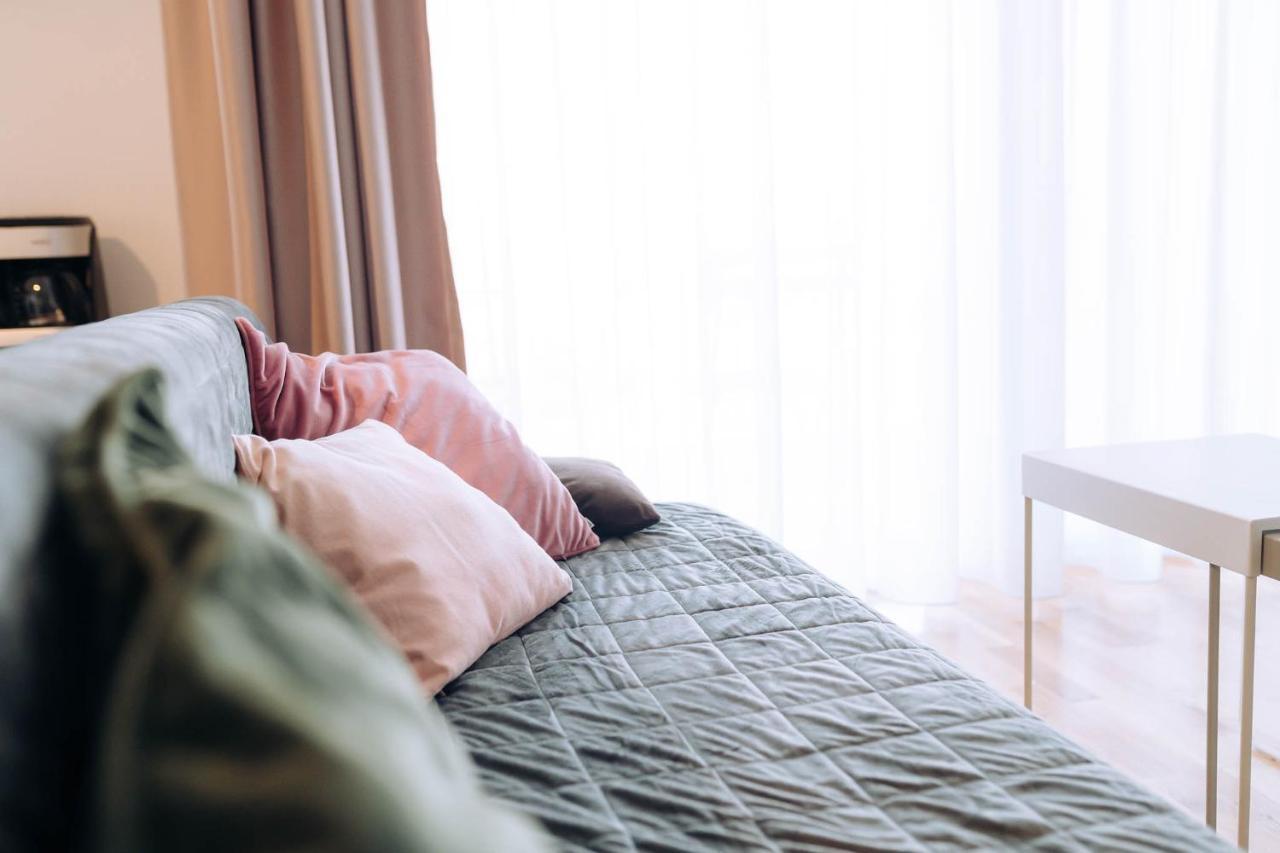 Flamingo Suites オラデア エクステリア 写真